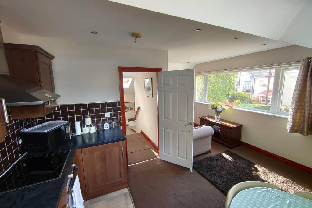 Bt 9 Granny Flat & Walled Garden Belfast Bagian luar foto
